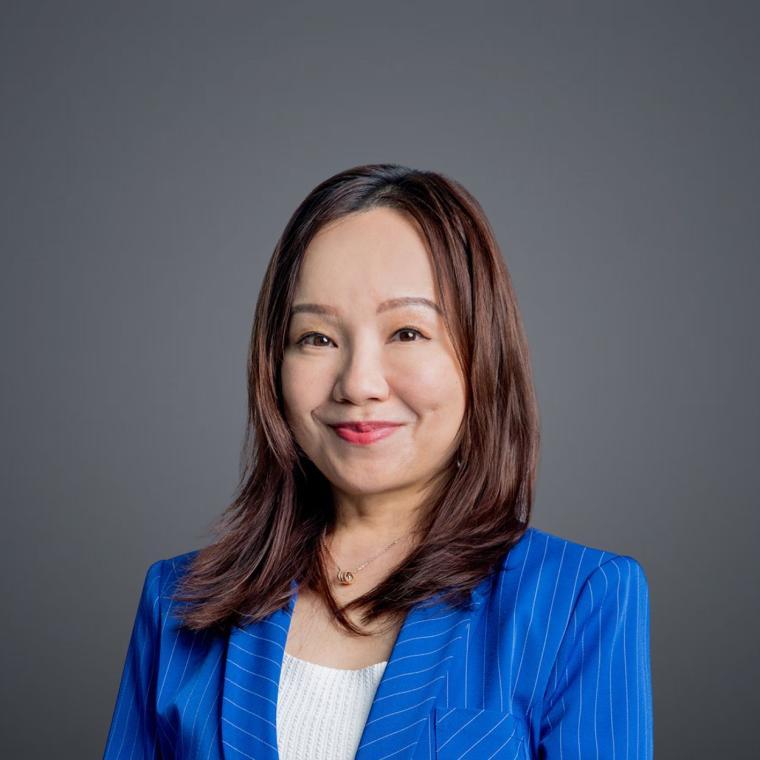Photo of Debbie Lau